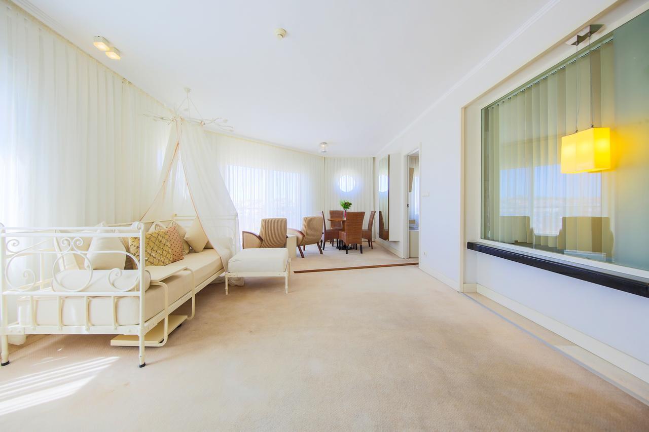 Sisus Hotel Çeşme Esterno foto