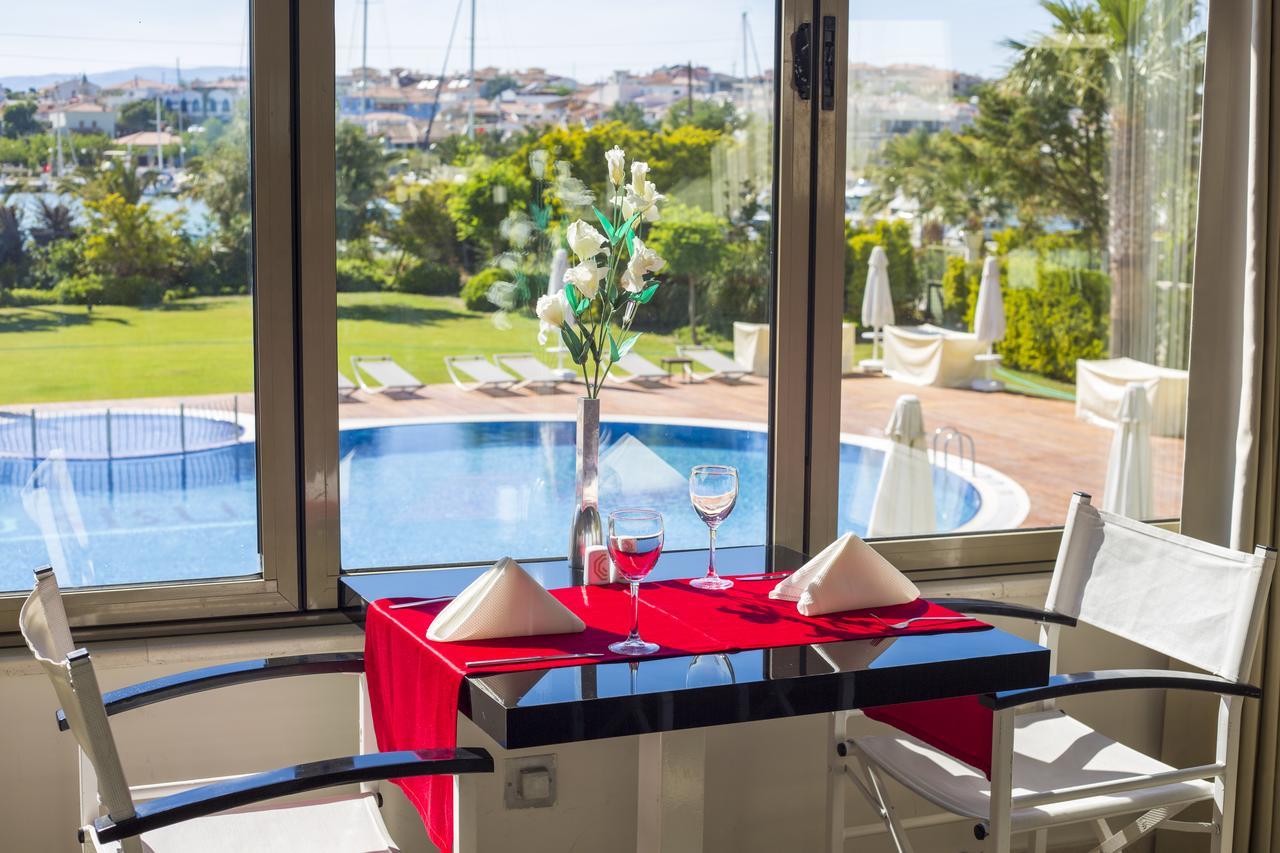 Sisus Hotel Çeşme Esterno foto