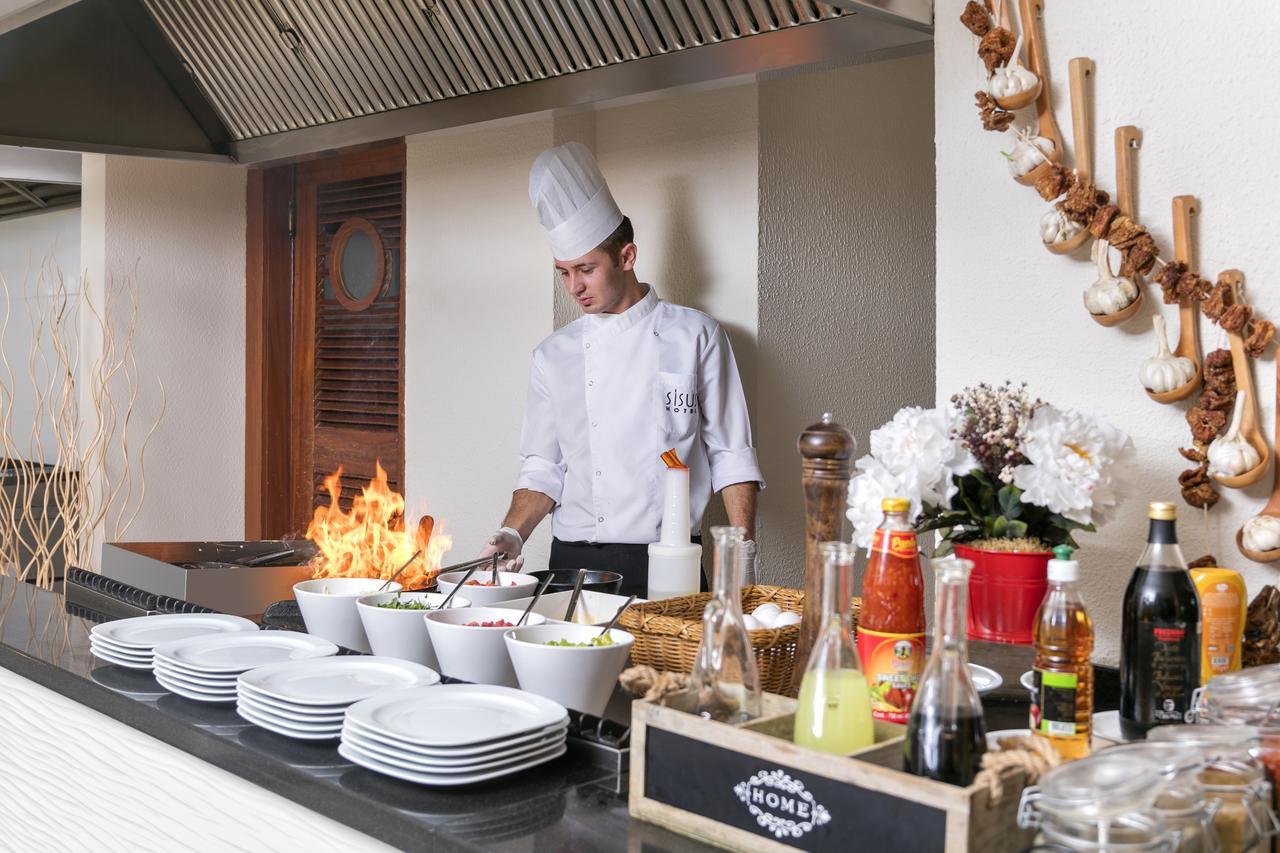 Sisus Hotel Çeşme Esterno foto